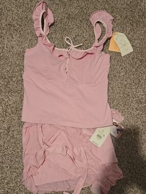 Women's Pink Ruffle Tank and Skirt Blogilates